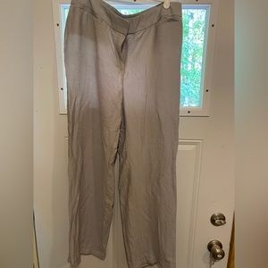 Chico’s Traveler pants size2